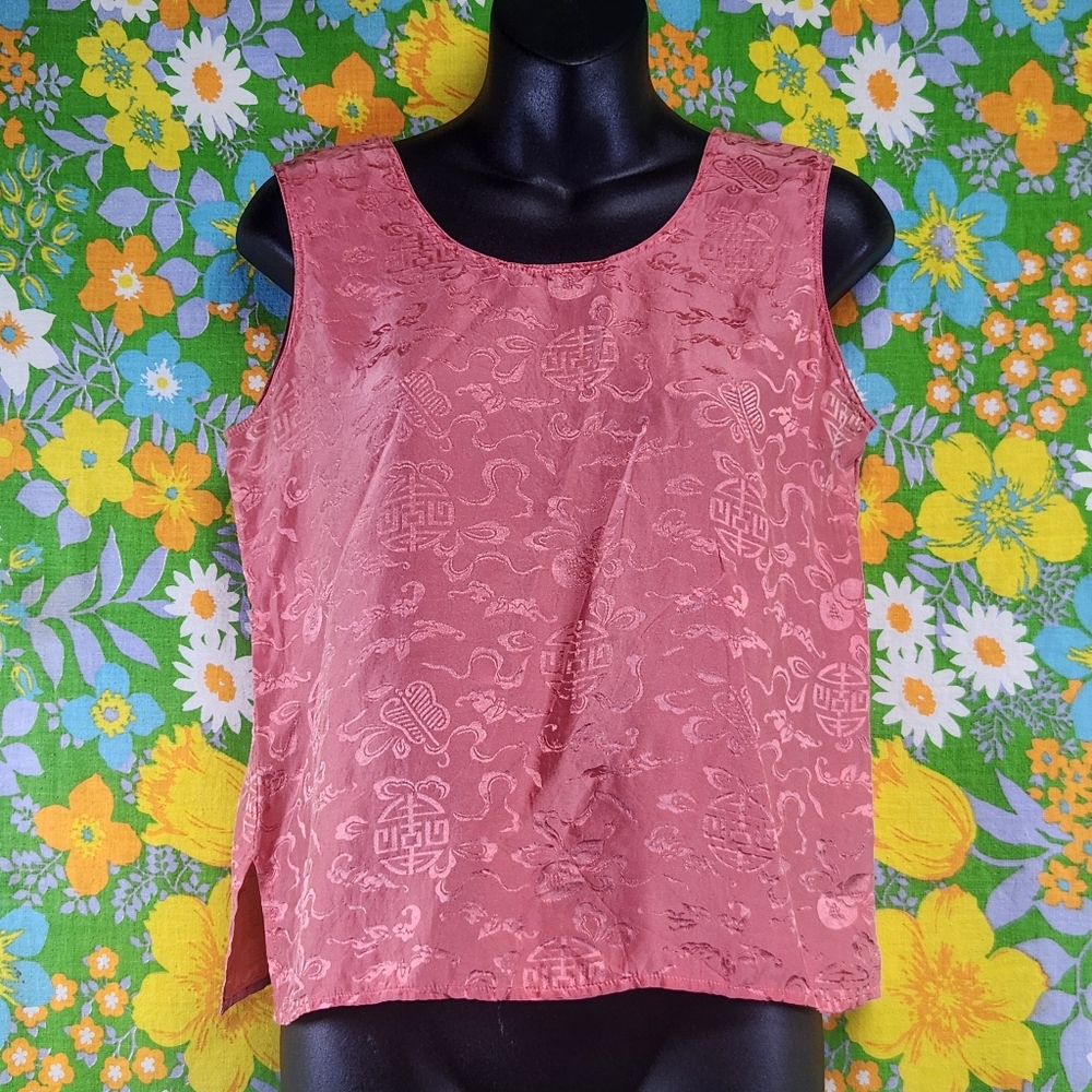 TAN Vintage 80s Asian Print Embossed Salmon Pink 100% Silk Sleeveless Top